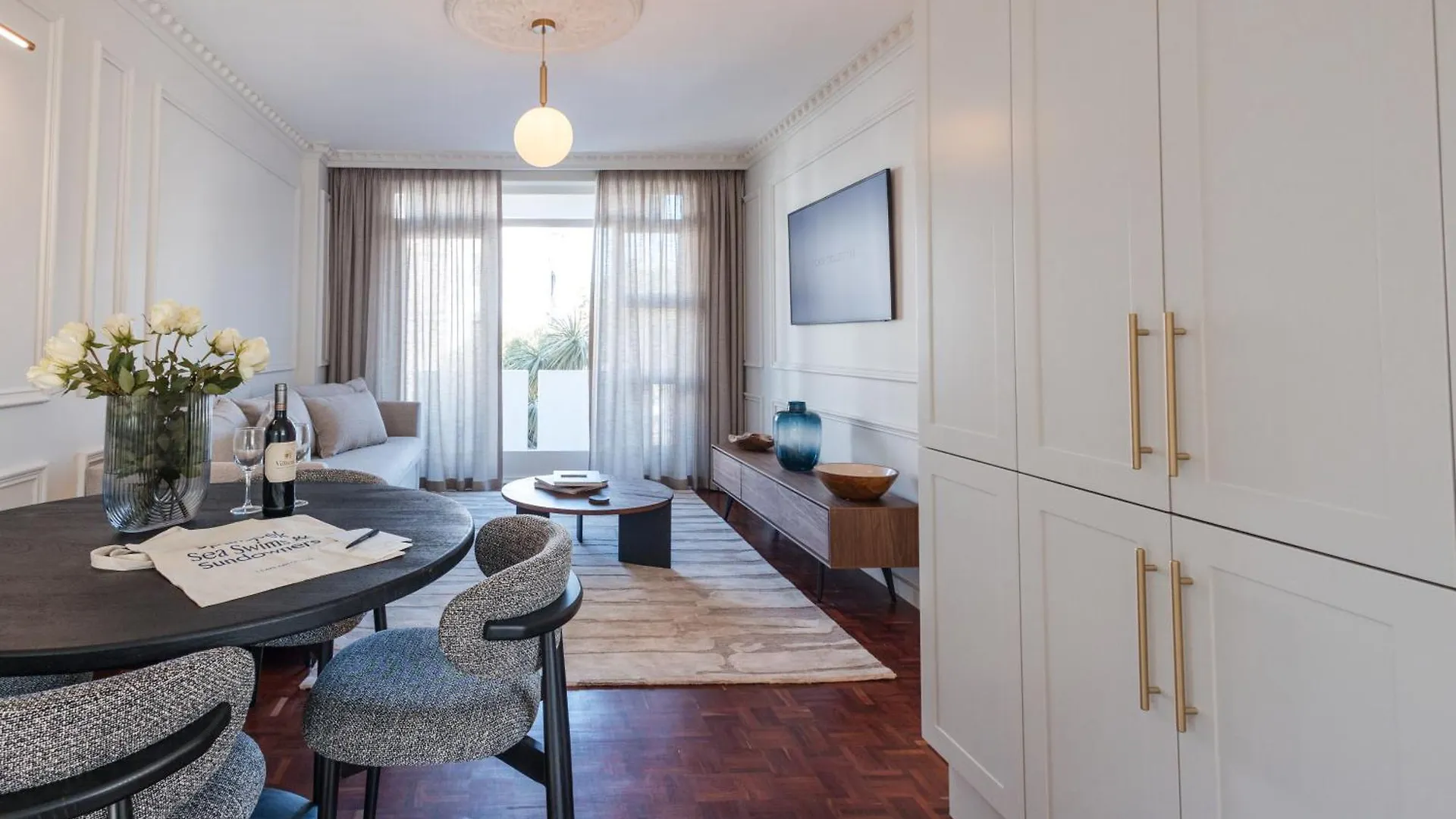 201 Cascades L 2 Bed Flat In Prime Green Point location